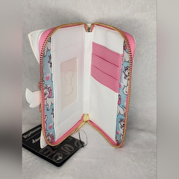 Loungefly The Aristocats Sassy Marie Cosplay Mini Backpack & Wallet NWT - Picture 9 of 9